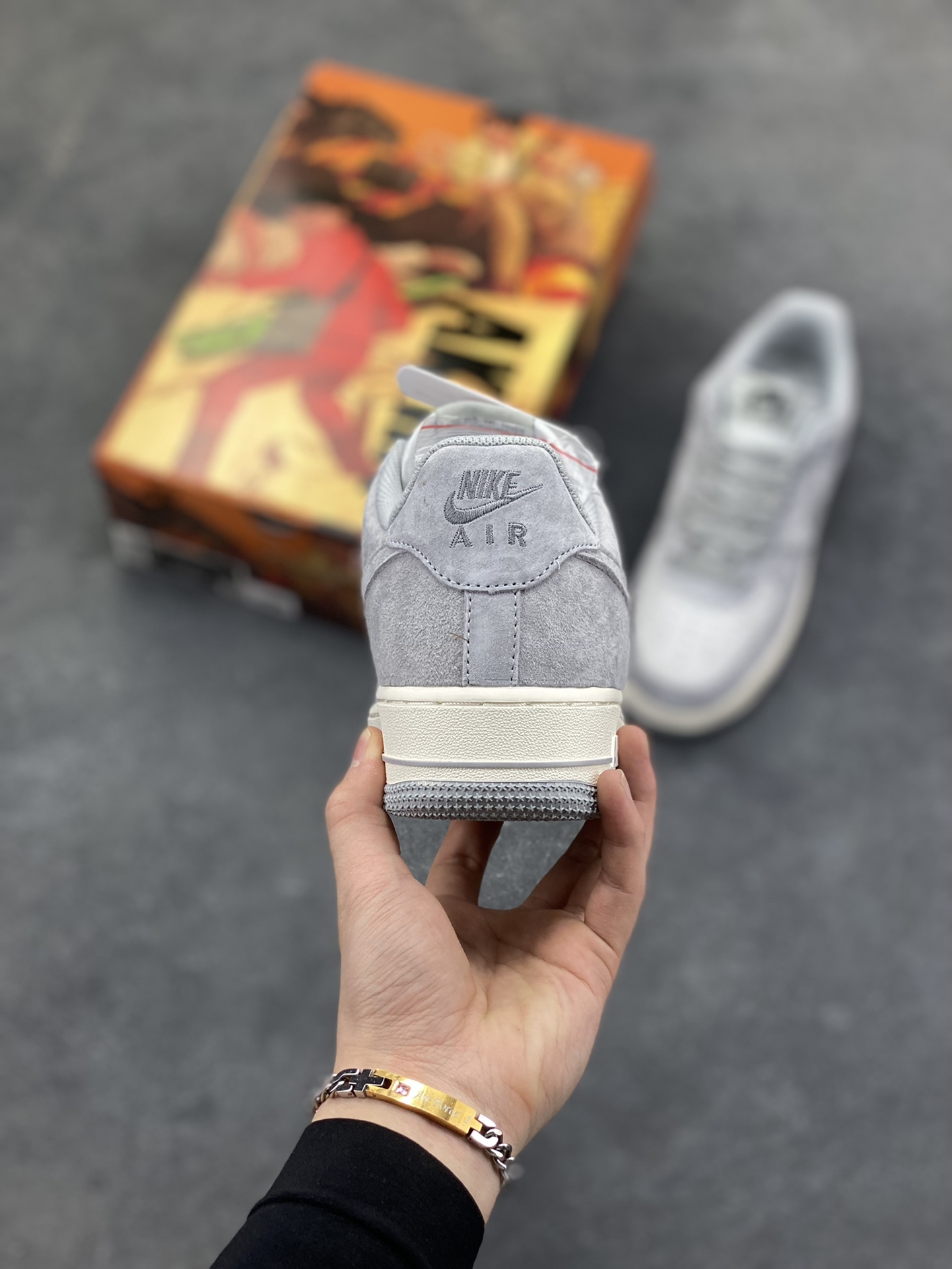图片[4]-福利特价 NIke Air Force 1 ‘07 Low 空军一号低帮 运动鞋 休闲鞋 折边针车 工艺难度大 原楦头原纸板 原装鞋盒 定制五金配件 内置全掌气垫 原厂鞋底 货号：3699-823 尺码：36 36.5 37.5 38 38.5 39 40 40.5 41 42 42.5 43 44 44.5 45-选品中心