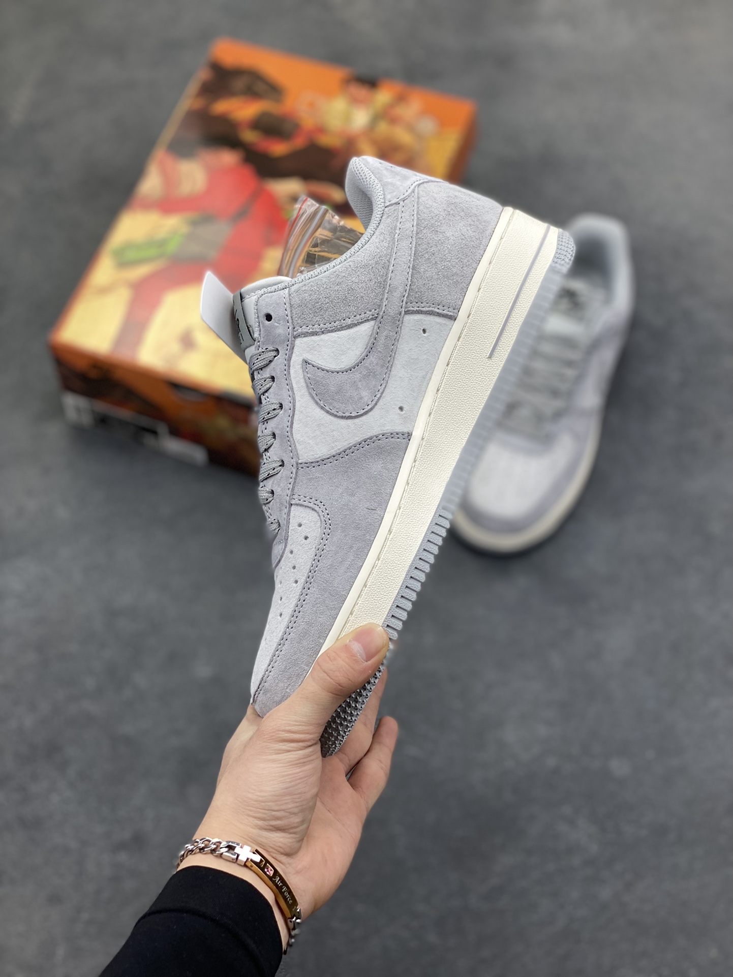 图片[3]-福利特价 NIke Air Force 1 ‘07 Low 空军一号低帮 运动鞋 休闲鞋 折边针车 工艺难度大 原楦头原纸板 原装鞋盒 定制五金配件 内置全掌气垫 原厂鞋底 货号：3699-823 尺码：36 36.5 37.5 38 38.5 39 40 40.5 41 42 42.5 43 44 44.5 45-选品中心