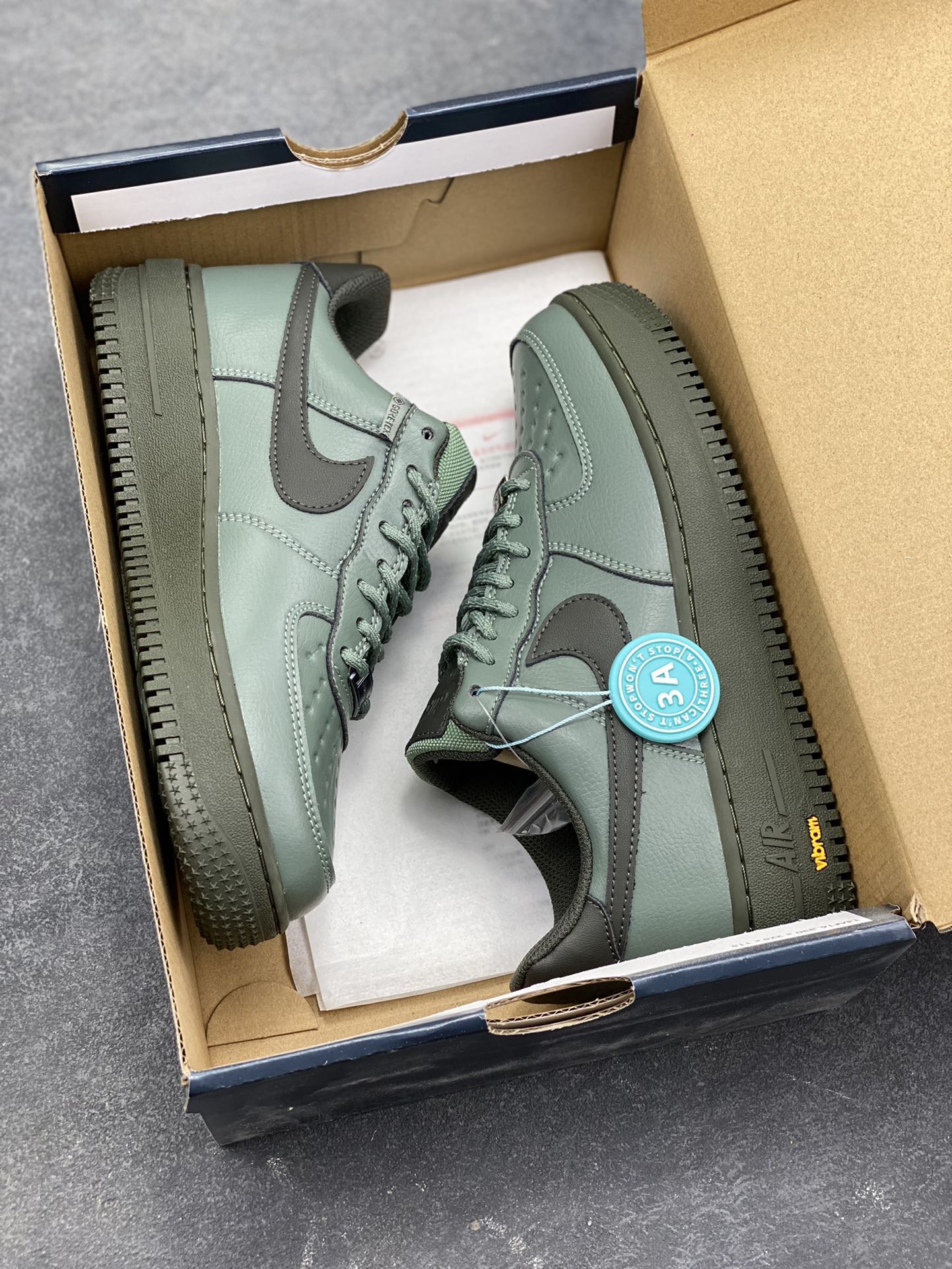 图片[9]-NIke Air Force 1 ‘07 Low 空军一号低帮 运动鞋 休闲鞋 折边针车 工艺难度大 原楦头原纸板 原装鞋盒 定制五金配件 内置全掌气垫 原厂鞋底 货号：HV5953-300 尺码：36 36.5 37.5 38 38.5 39 40 40.5 41 42 42.5 43 44 44.5 45-选品中心