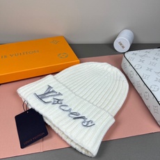 配防尘袋 路易威登LOUIS VUITTON🎩官方热卖爆款,羊毛针织毛线帽,时尚好品质高端大气,超柔软!超火爆💖质感很赞 配防尘袋 路易威登LOUIS VUITTON🎩官方热卖爆款,羊毛针织毛线帽,时尚好品质高端大气,超柔软!超火爆💖质感很赞