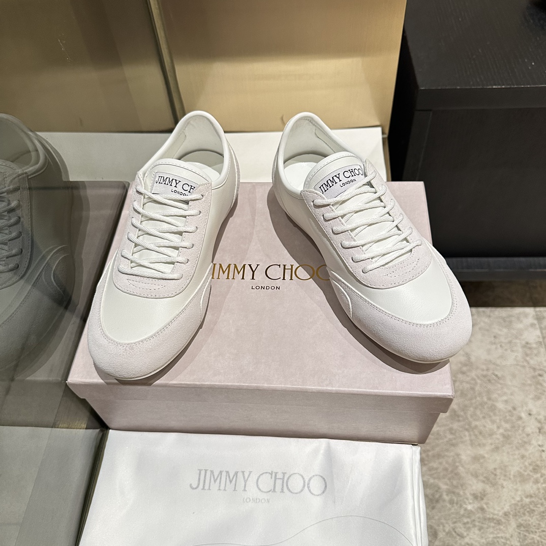 NO:670230,Leather surface, lace surface, new JIMMY CHOO, exclusive sale, original large-soled casual white shoes, designed with the latest technology, strong three-dimensional effect, integrated with multiple technologies, subverting fashion, super stylish!  The combination is super beautiful. The original one-to-one cowhide leather has a unique design style. It is good-looking and has unique advantages. It is versatile and trendy, and can be salty or sweet!  New layout Size35-40,casual shoes/sports shoes,jimmy choo,jimmy choo,sneakers,cowhide19860909皮面、蕾丝面 新款吉米周 JIMMY CHOO ,独家发售,原版大底休闲小白鞋,采用最新工艺设计,立体感强多种工艺融合一起,颠覆时尚,超级有型！搭配超美.原版一比一牛京拼牛皮独特设计风格,好看又独特优势, 百搭又潮流,可盐可甜！新版面 Size35-40,休闲鞋/运动鞋,jimmy choo,jimmy choo,sneakers,cowhide,Women's Shoes