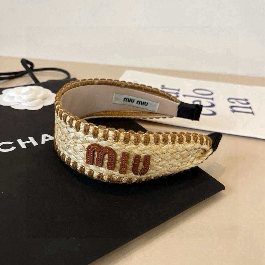NO:660284,miumiu raffia hairband hairpins, hairpins, miumiu, hairpins19860909miumiu缪缪拉菲草发箍发夹,发夹,miumiu,hairpins,accessory
