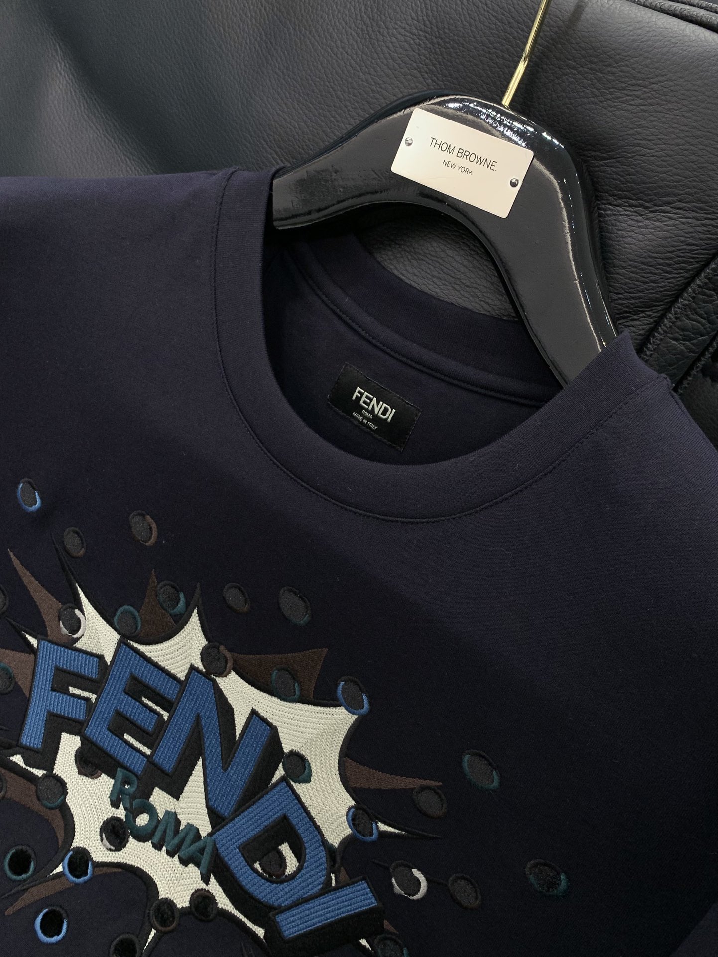 ，FENDI 芬迪，2025夏季最新品，专柜同步有售，原单狠货，时尚休闲圆领短袖T恤，进口原版面料，顶级