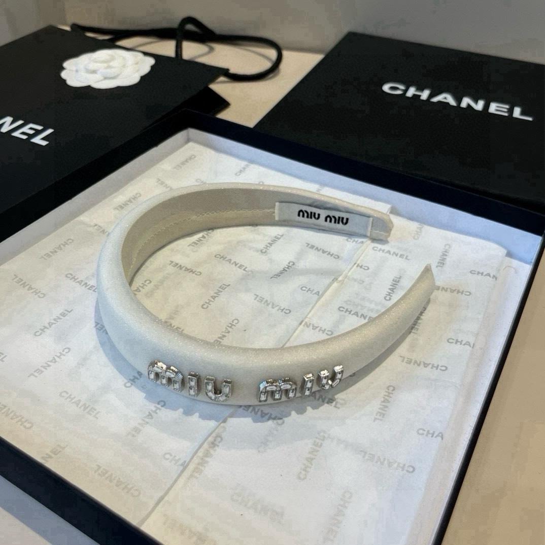 NO:660329,miumiu new hairband hairpins, hairpins, miumiu, hairpins19860909miumiu缪缪新款发箍发夹,发夹,miumiu,hairpins,accessory