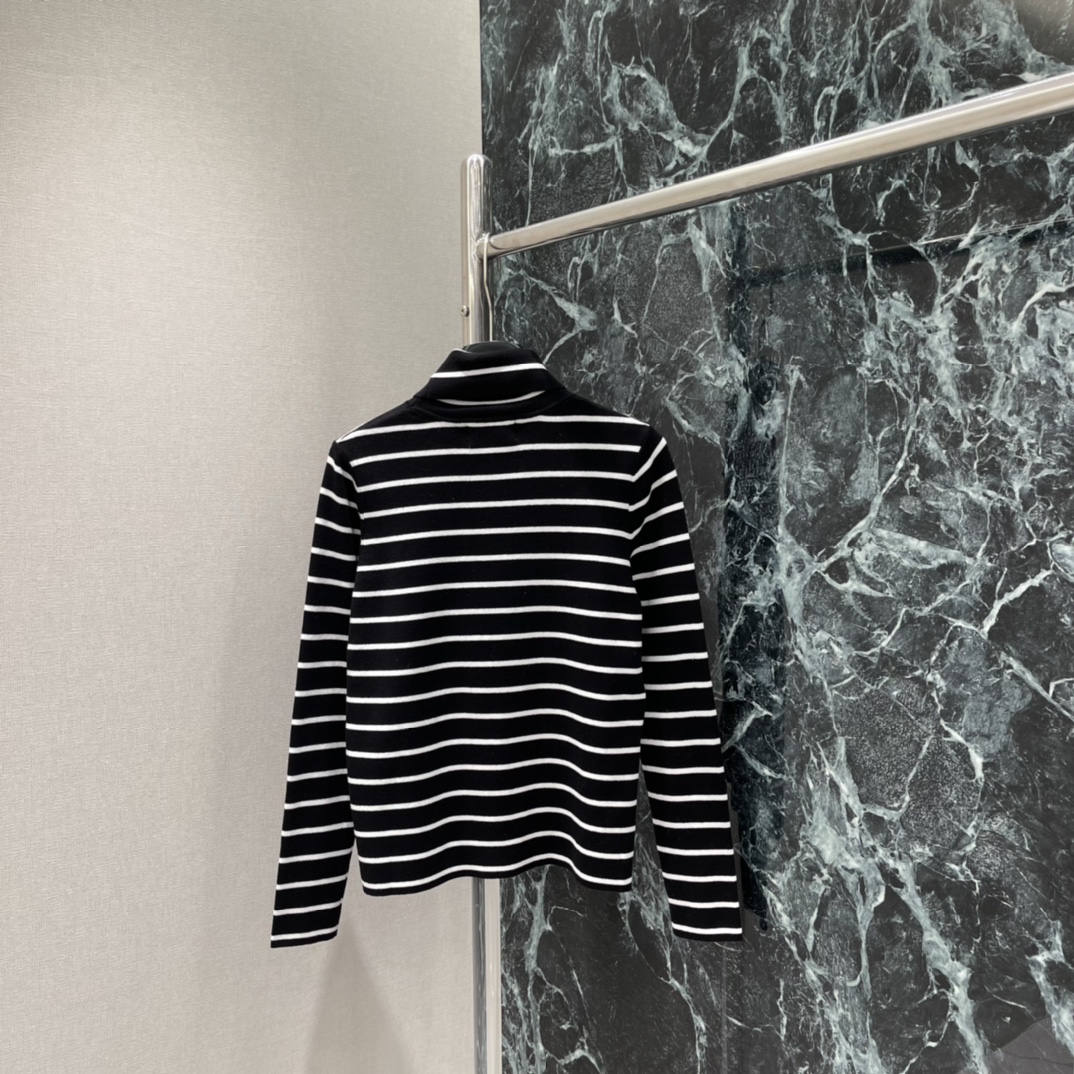 PD 25秋冬新款 条纹高领打底 简约设计➕高品质针织 柔软又保暖 秋冬穿超合适!高领设计防风 条纹经典