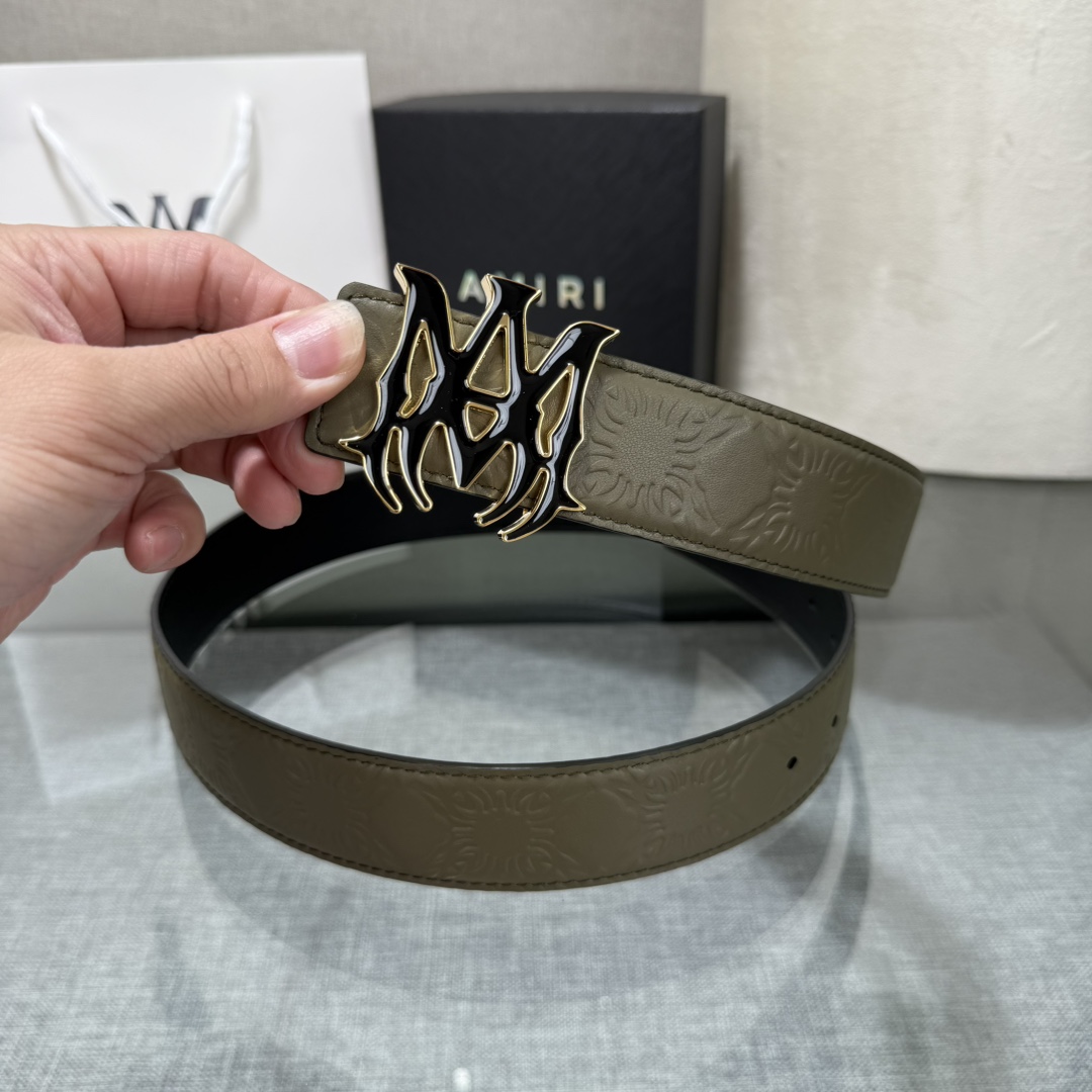 爱美丽AMIRI最新网红爆款双面牛皮皮带配原装盒专柜同步3.8宽新款上市了，原版牛皮，搭配钢扣，优雅，大