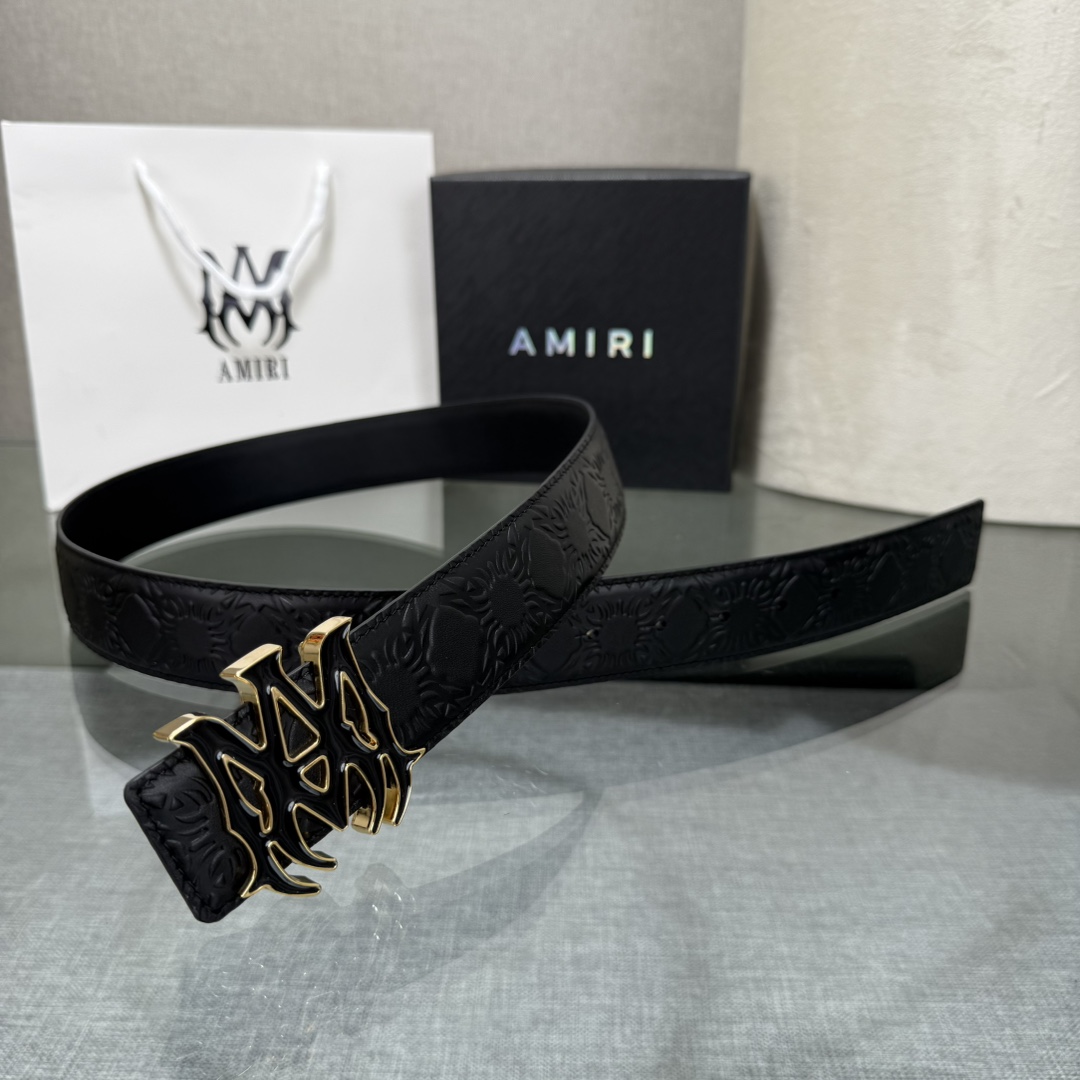 爱美丽AMIRI最新网红爆款双面牛皮皮带配原装盒专柜同步3.8宽新款上市了，原版牛皮，搭配钢扣，优雅，大