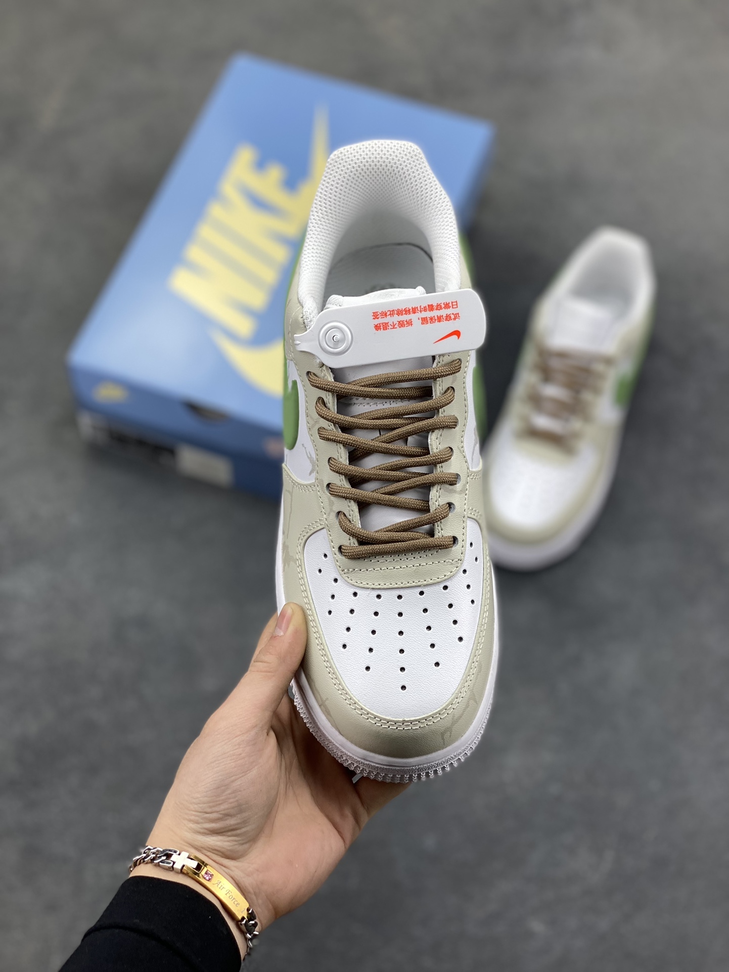图片[2]-Nike Air Force 1 Low’07 棕绿序章 空军一号低帮休闲板鞋 定制皮料 原厂3D打印 定制鞋盒 原楦原纸板 纯正空军版型 内置全掌气垫 货号：ZH0316-130 尺码：36 36.5 37.5 38 38.5 39 40 40.5 41 42 42.5 43 44 44.5 45-选品中心