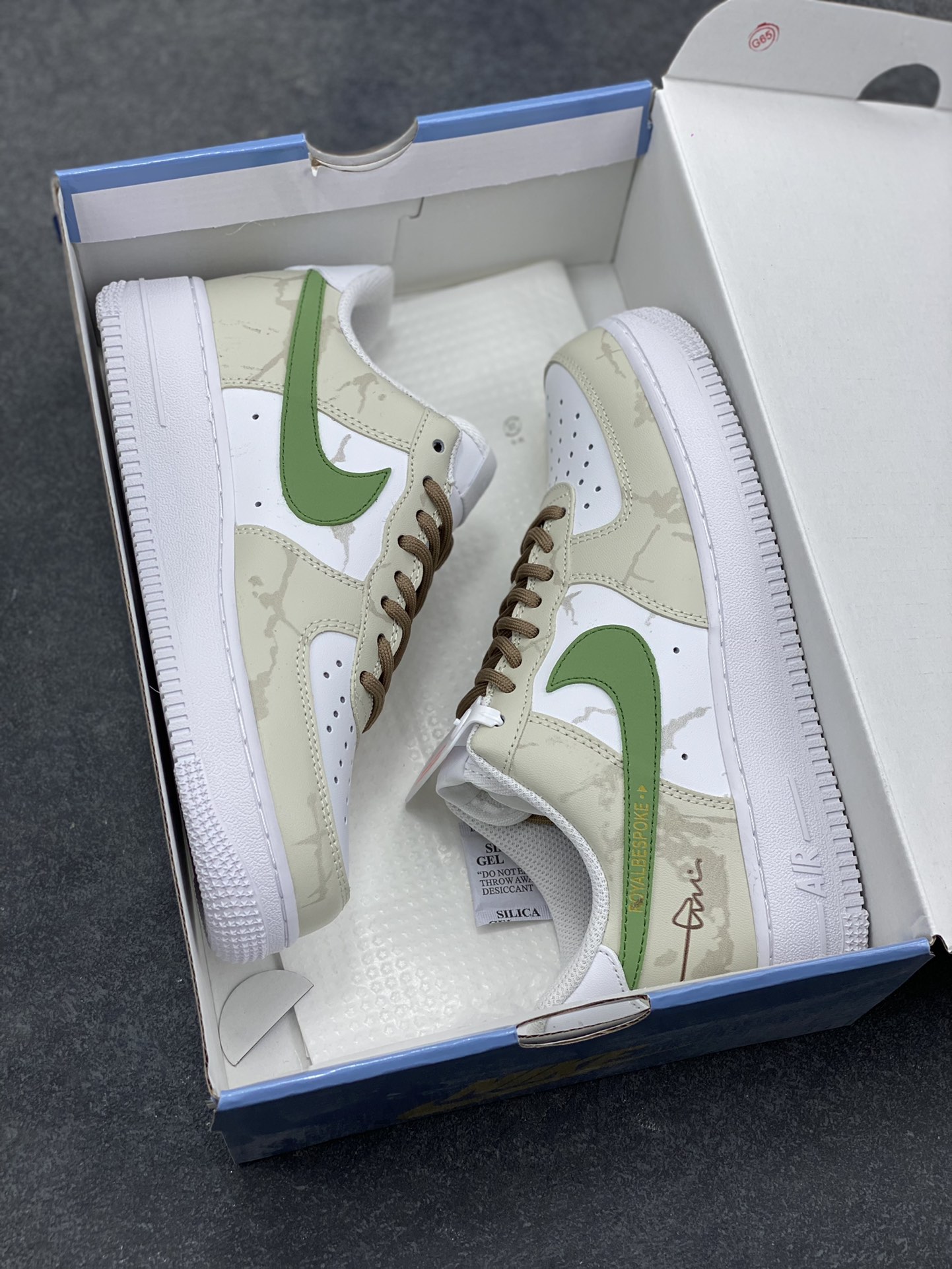 图片[9]-Nike Air Force 1 Low’07 棕绿序章 空军一号低帮休闲板鞋 定制皮料 原厂3D打印 定制鞋盒 原楦原纸板 纯正空军版型 内置全掌气垫 货号：ZH0316-130 尺码：36 36.5 37.5 38 38.5 39 40 40.5 41 42 42.5 43 44 44.5 45-选品中心