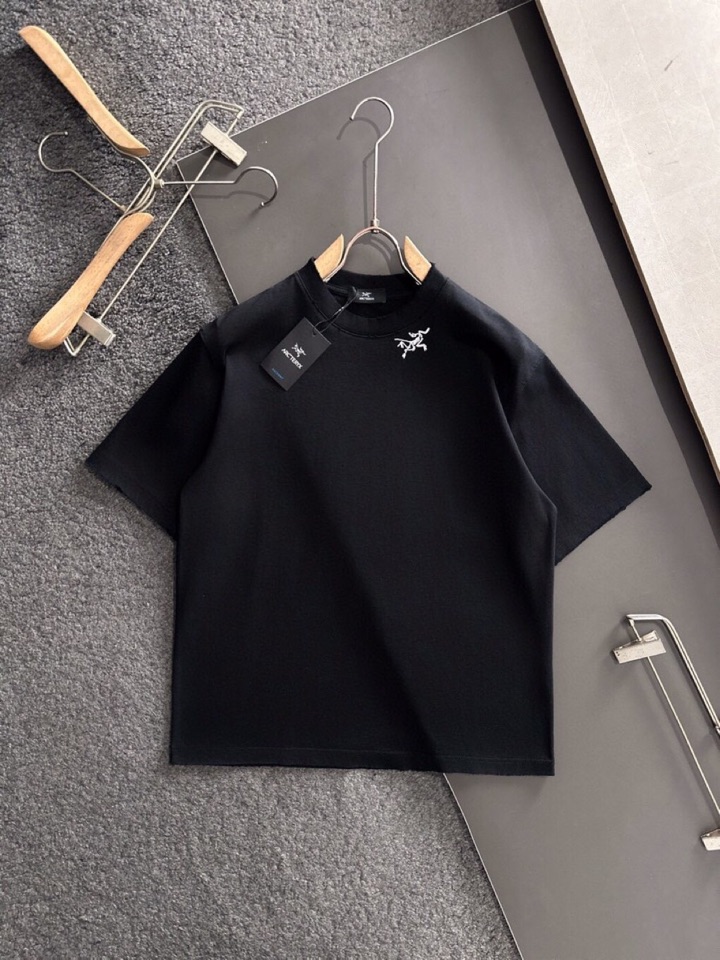 （高版本）(Arcteryx）始祖鸟ARC 2026SS春夏最新款圆领时尚短袖圆领T恤，官网同步，纯棉面