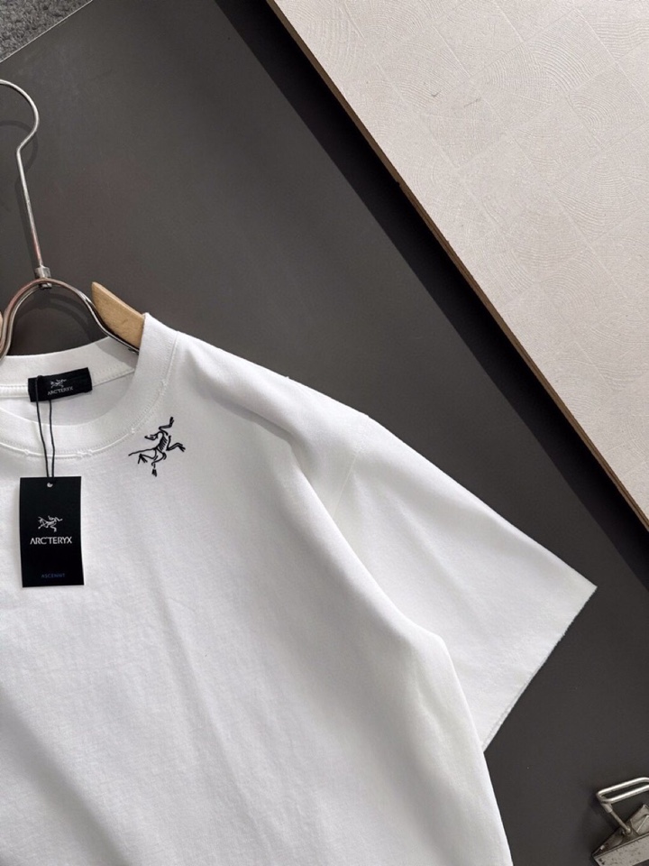 （高版本）(Arcteryx）始祖鸟ARC 2026SS春夏最新款圆领时尚短袖圆领T恤，官网同步，纯棉面