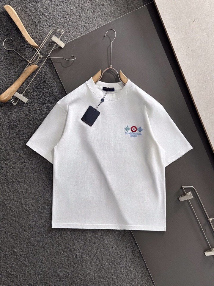 （高版本）Louis Vuitton 路易威登 LV 驴牌2026SS春夏最新款圆领时尚短袖T恤，官网同