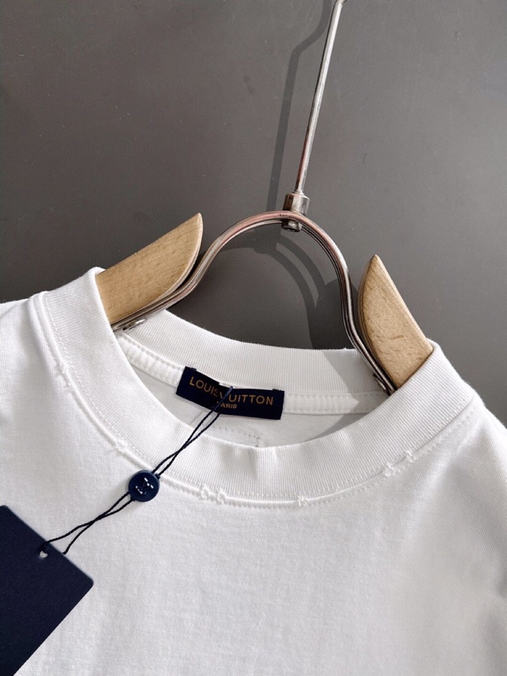 （高版本）Louis Vuitton 路易威登 LV 驴牌2026SS春夏最新款圆领时尚短袖T恤，官网同