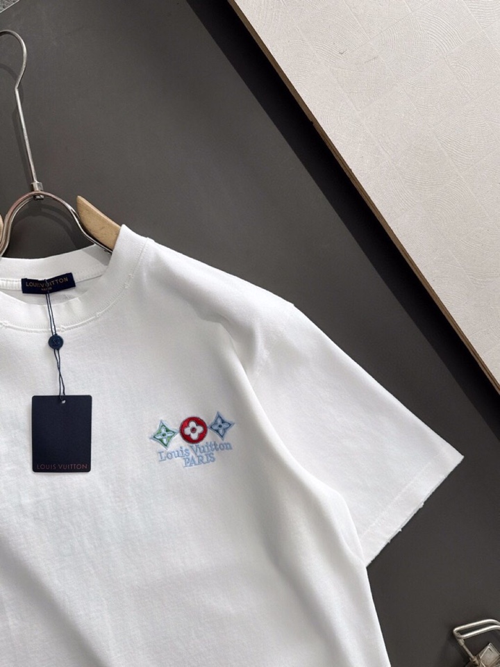 （高版本）Louis Vuitton 路易威登 LV 驴牌2026SS春夏最新款圆领时尚短袖T恤，官网同