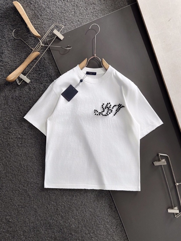 （高版本）Louis Vuitton 路易威登 LV 驴牌2026SS春夏最新款圆领时尚短袖T恤，官网同