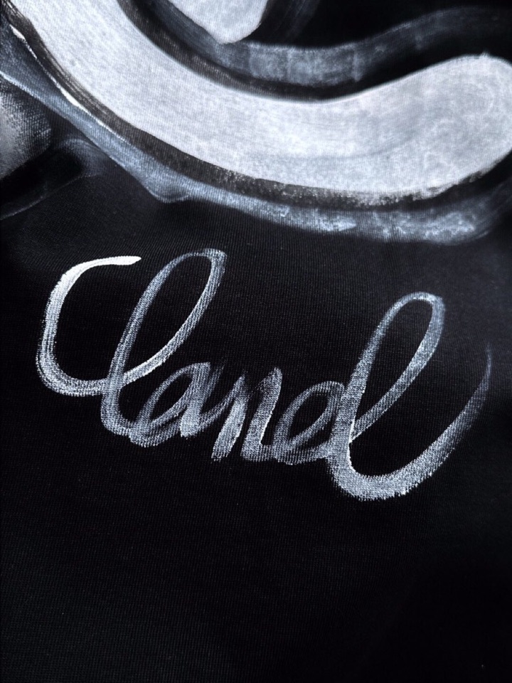 （高版本）CHANEL 香奈儿2026SS春夏最新款圆领时尚短袖圆领T恤，官网同步，纯棉面料！贴肤舒适，