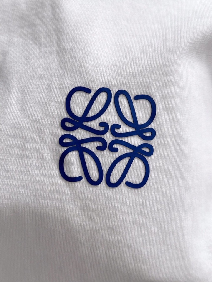 （高版本）LOEWE 罗意威2026SS春夏最新款圆领时尚短袖圆领T恤，官网同步，纯棉面料！贴肤舒适，耐