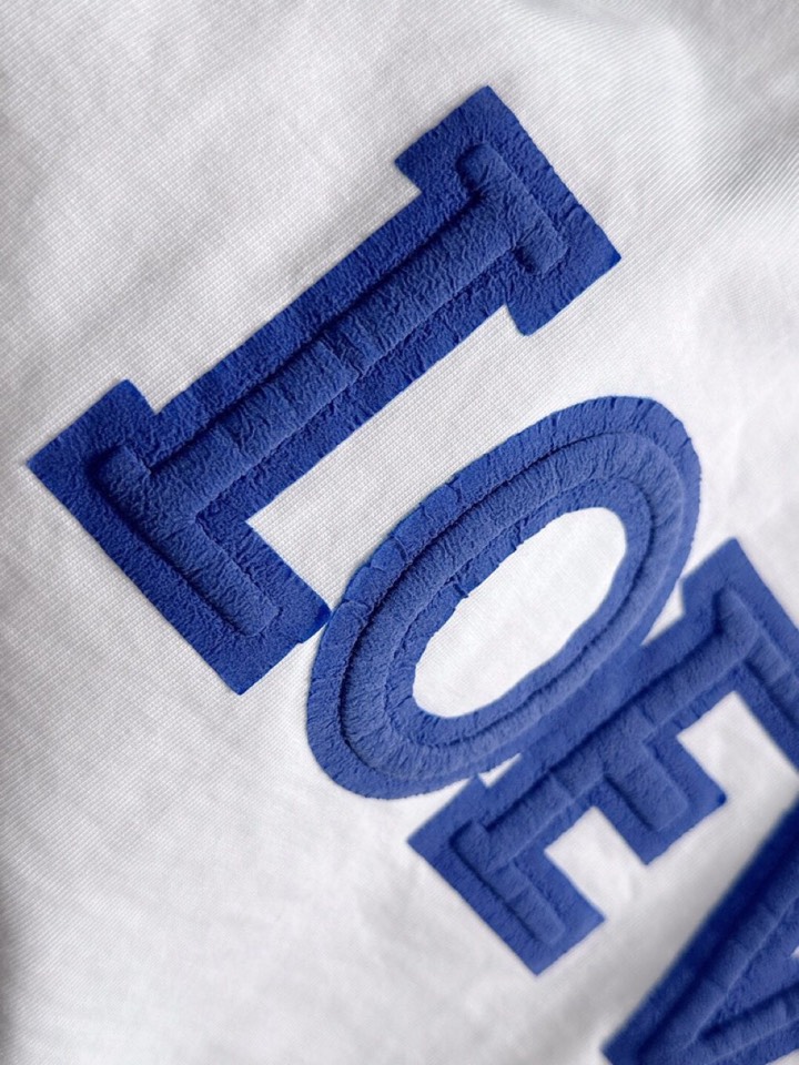 （高版本）LOEWE 罗意威2026SS春夏最新款圆领时尚短袖圆领T恤，官网同步，纯棉面料！贴肤舒适，耐