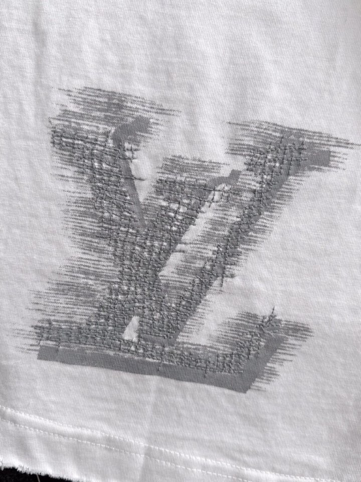 （高版本）Louis Vuitton 路易威登 LV 驴牌2026SS春夏最新款圆领时尚短袖圆领T恤，官