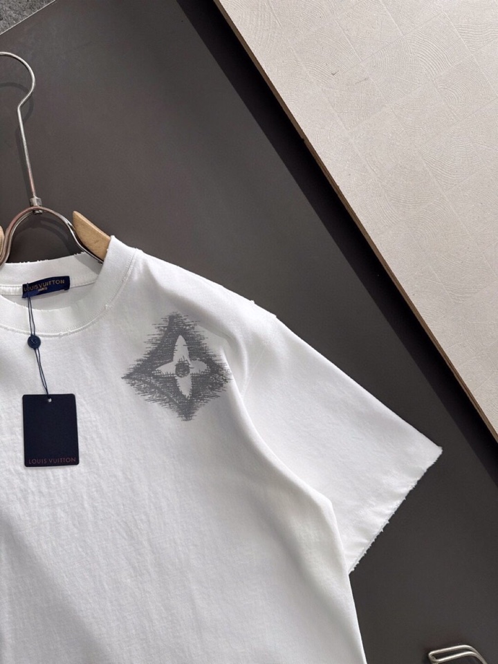 （高版本）Louis Vuitton 路易威登 LV 驴牌2026SS春夏最新款圆领时尚短袖圆领T恤，官