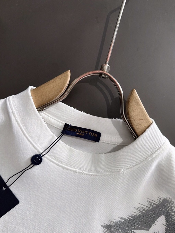 （高版本）Louis Vuitton 路易威登 LV 驴牌2026SS春夏最新款圆领时尚短袖圆领T恤，官