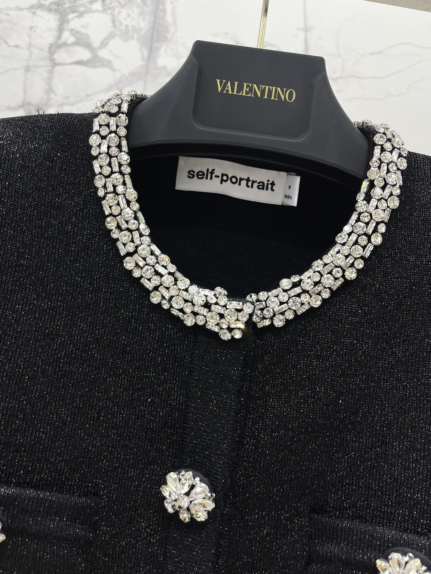 self-portrait Women 𝘀𝗲𝗹𝗳-𝗽𝗼𝗿𝘁𝗿𝗮𝗶* sp classic black diamond embellished bell sleeve knitted sweater jacket — photo 3