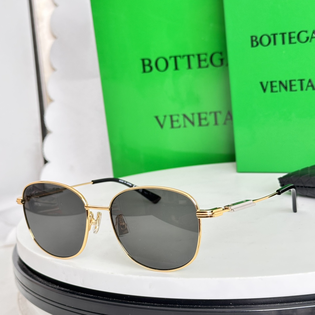 ‼️Bottega Venet*MODEL：BTV26G250SIZE: 56□18-140