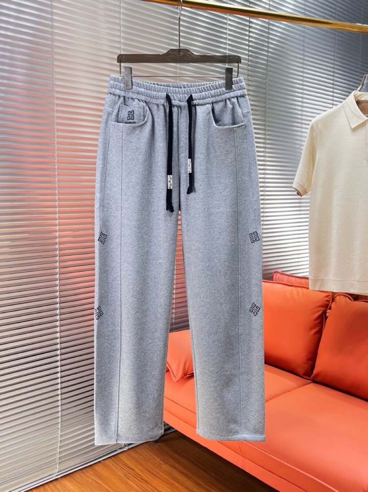 Givenchy 纪梵希2025秋冬新款休闲裤！官网同步发售。品牌经典LOGO休闲裤 ，定制面料，舒适度