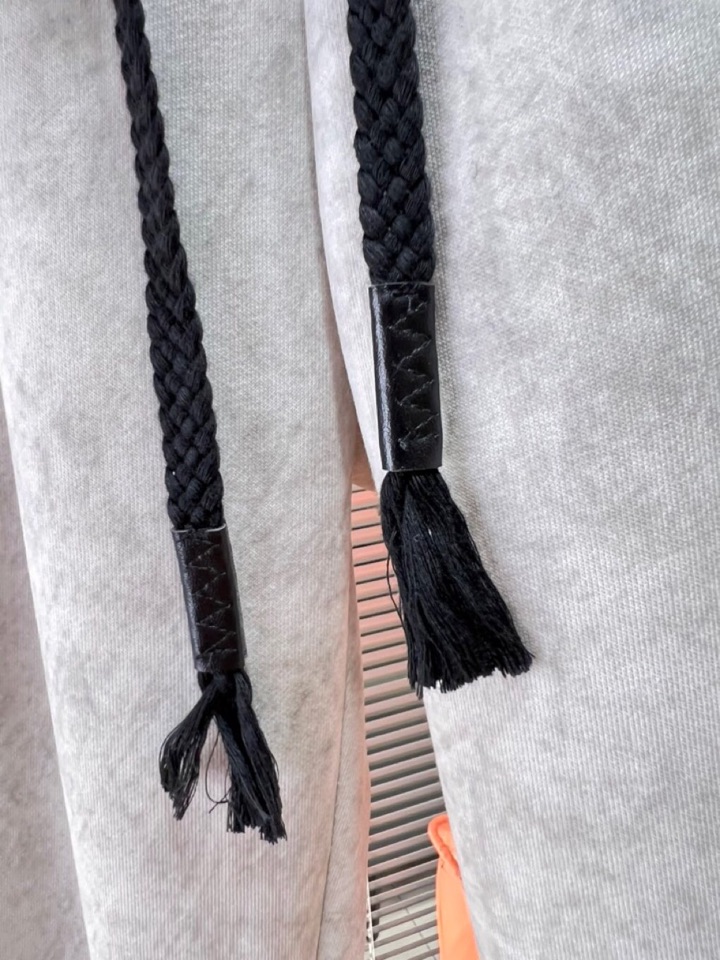 BALENCIAGA 巴黎世家2025秋冬新款休闲裤！官网同步发售。品牌经典LOGO休闲裤 ，定制面料，