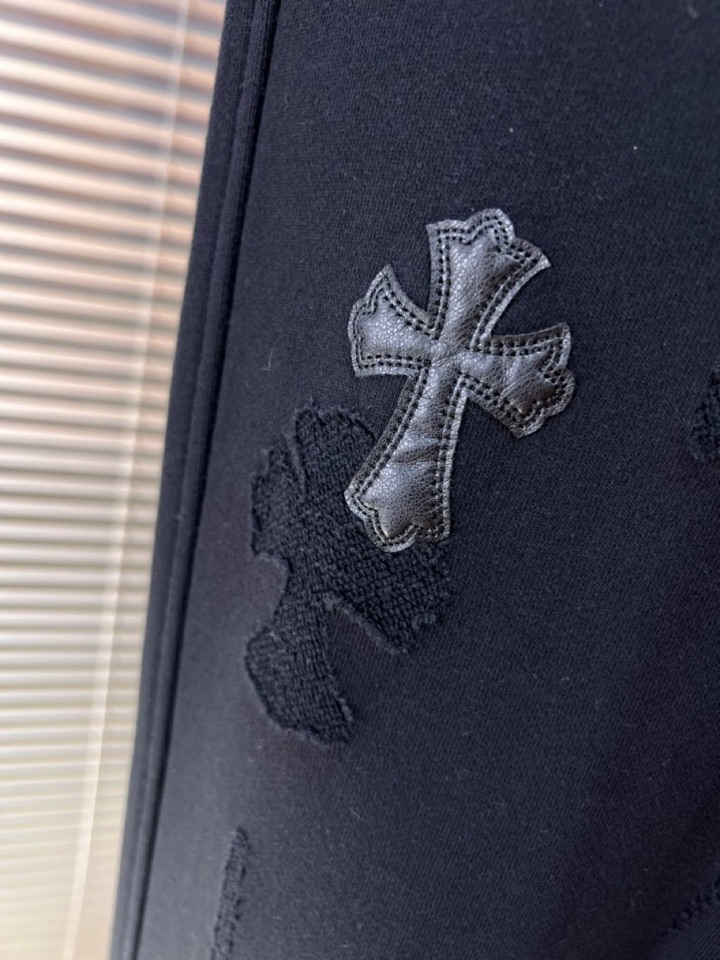 Chrome Hearts 克罗心2025秋冬新款休闲裤！官网同步发售。品牌经典LOGO休闲裤 ，定制面