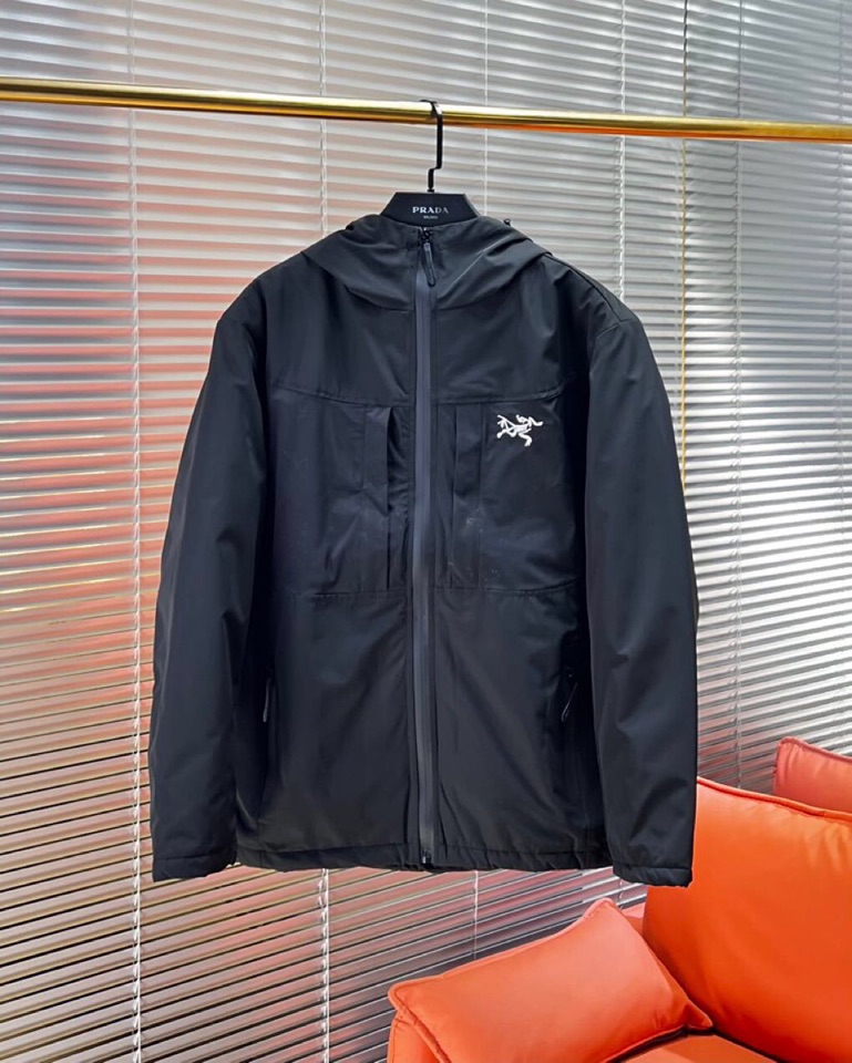 (Arcteryx）始祖鸟2025秋冬棉服夹克外套，定制原版logo五金，精致工艺面料，顶级元素融合打造
