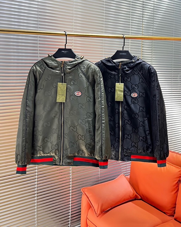 Gucci 古奇 2025秋冬棉服夹克外套，定制原版logo五金，精致工艺面料，顶级元素融合打造，潮男时