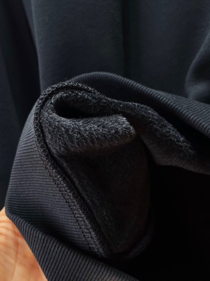 Gucci 古奇2025Ss秋冬新款圆领加绒卫衣，精美工艺圆领款，特制纯棉420克面料，柔软贴身科技面料