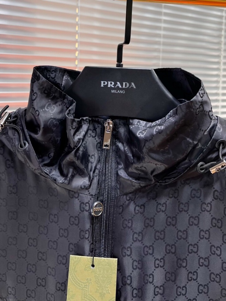 Gucci 古奇 2025秋冬棉服夹克外套，定制原版logo五金，精致工艺面料，顶级元素融合打造，潮男时