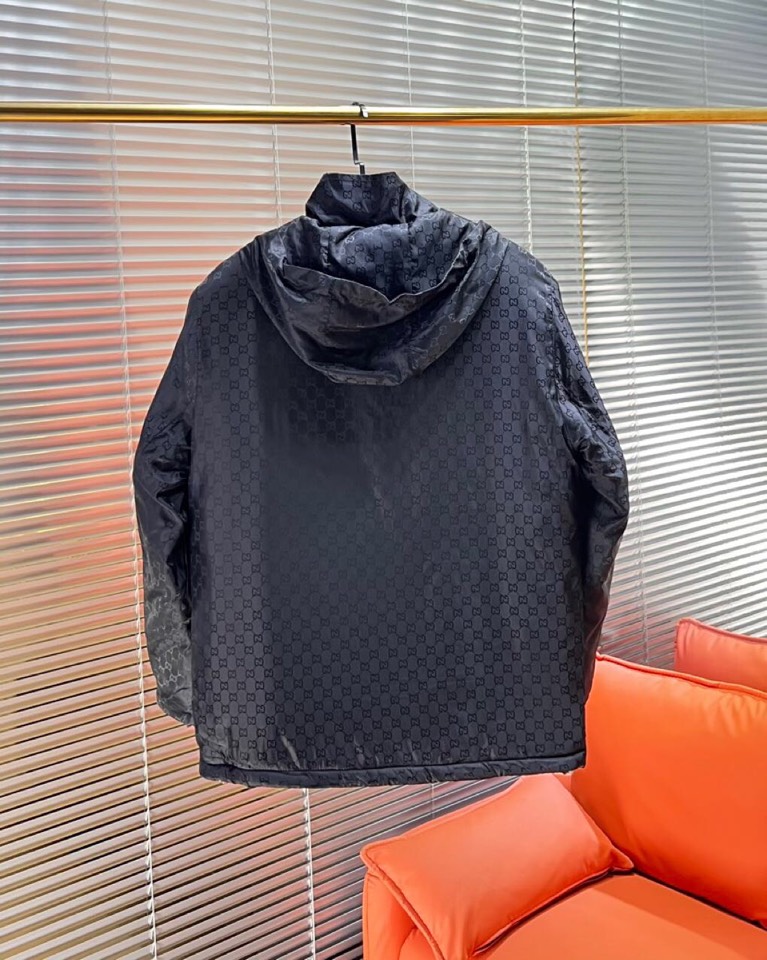 Gucci 古奇 2025秋冬棉服夹克外套，定制原版logo五金，精致工艺面料，顶级元素融合打造，潮男时