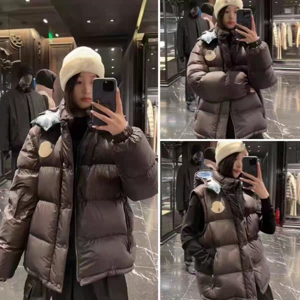 MORECLEAR 蒙口标识二合一可拆卸拼接连帽羽绒服\n面料采用聚酯面料拼接而成 内里羽绒采用90鸭绒