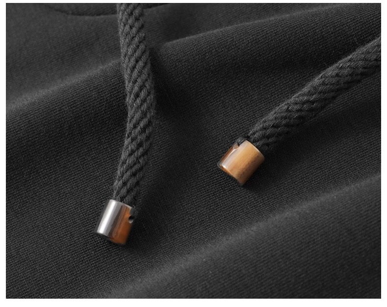 BrunelloCucinelli BC秋冬一体绒加厚加绒休闲裤/卫裤。从深邃意境至温暖叙事，所以采用温