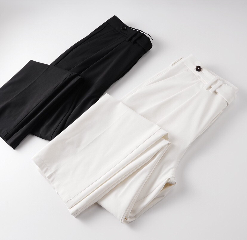 Brunello Cucinelli BC26春夏季新作商务休闲裤西裤，那不勒斯裤。那不勒斯裤是意大利那