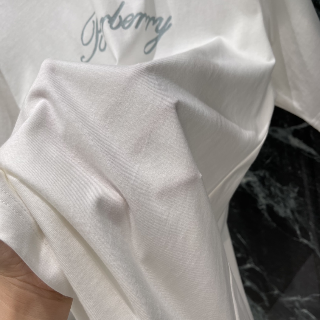 BBR 25秋冬新款 骑士印花白色T恤 胸前品牌字母印花➕背面骑士印花 街头感满满 个性十足 宽松版型 