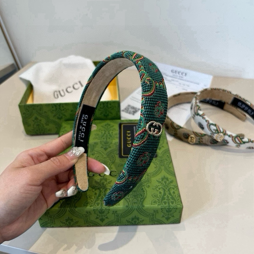 P60&yen;

Gucci古奇新款发箍