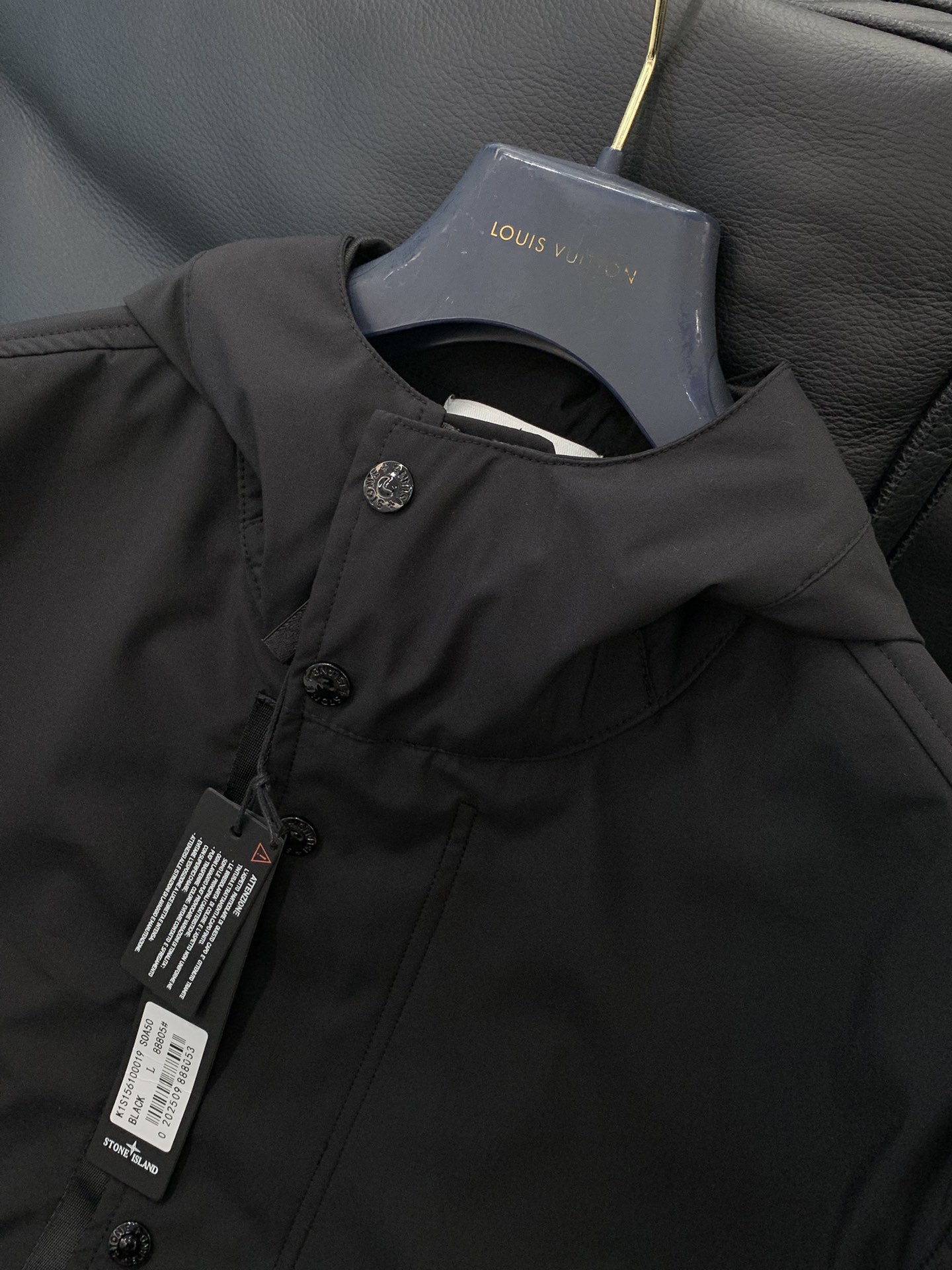 ，石头岛 只有原厂，才有味道！超帅气工装设计石头st欧洲贸易公司订单，欧洲进口原厂五金。日常通勤必备夹克