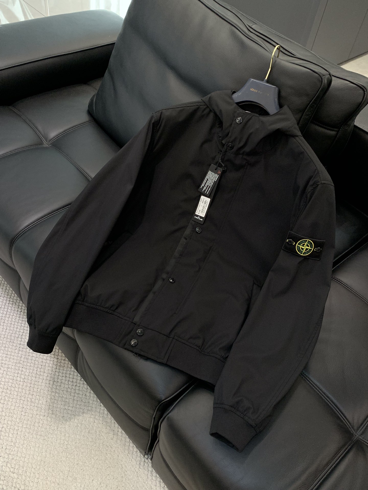 ，石头岛 只有原厂，才有味道！超帅气工装设计石头st欧洲贸易公司订单，欧洲进口原厂五金。日常通勤必备夹克