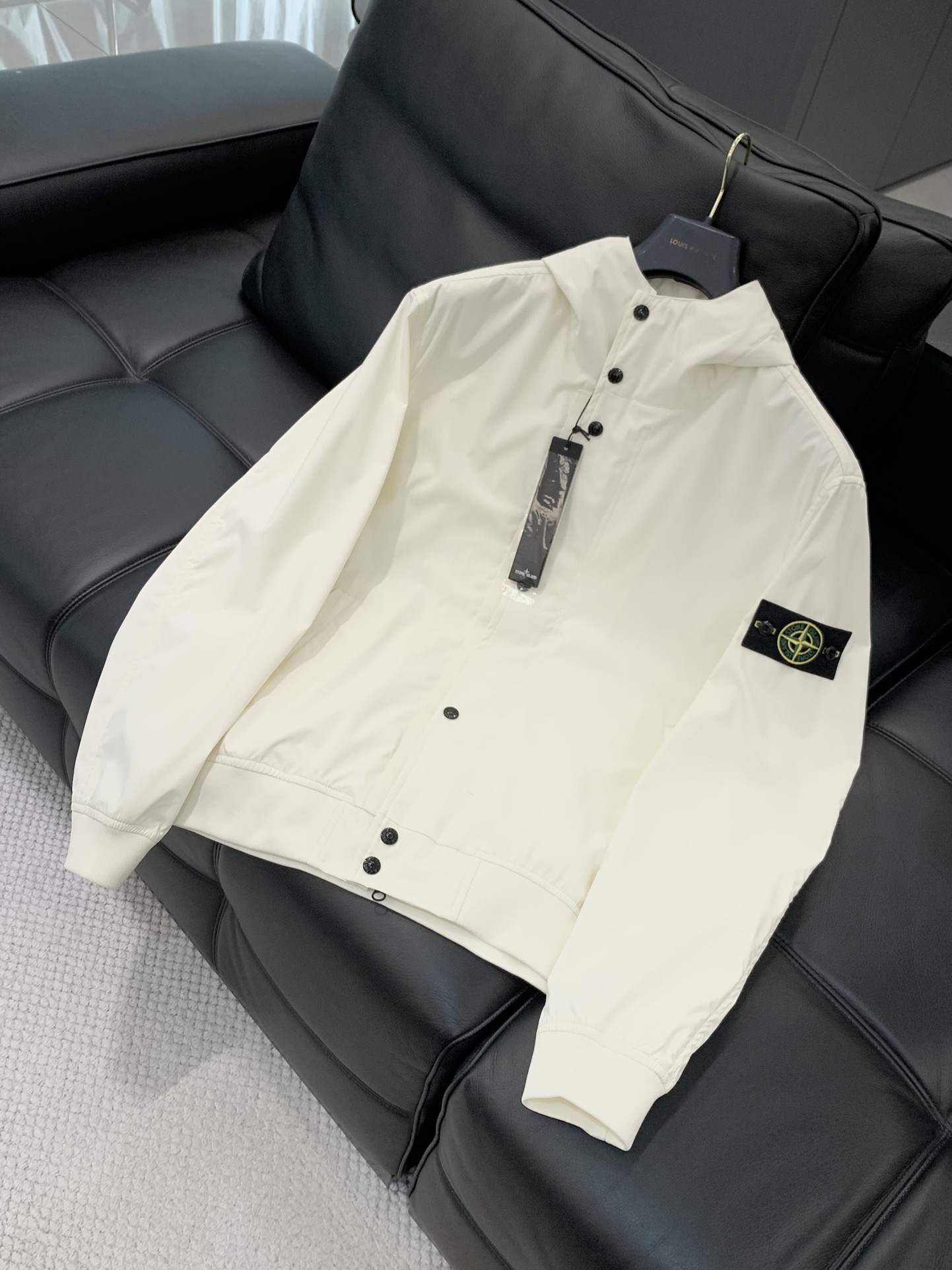 ，石头岛 只有原厂，才有味道！超帅气工装设计石头st欧洲贸易公司订单，欧洲进口原厂五金。日常通勤必备夹克