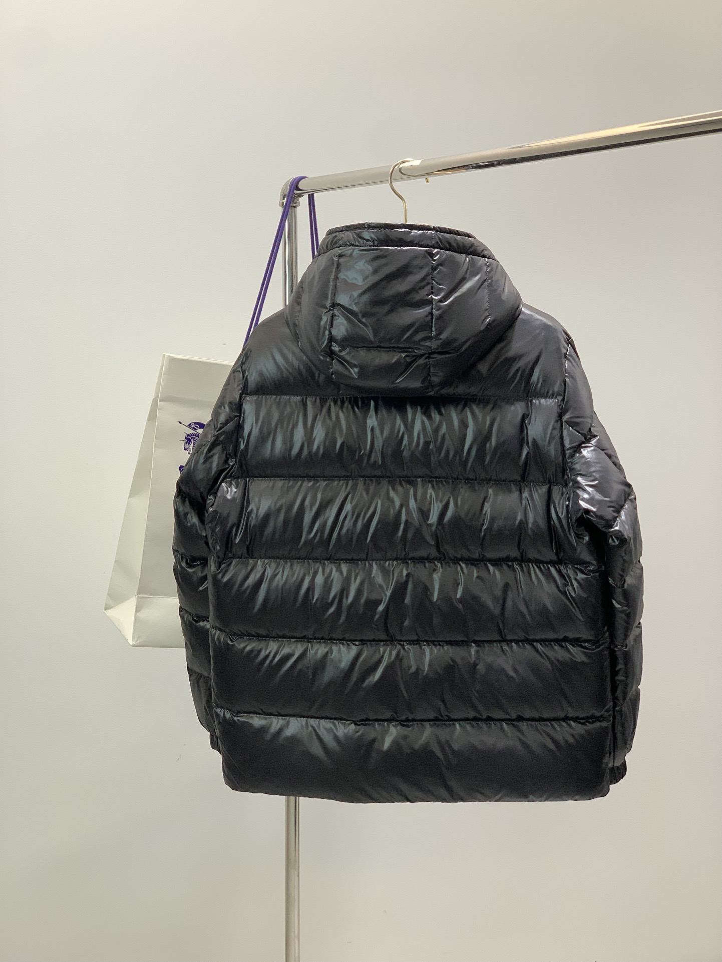 ，Burberry 巴宝莉，2025冬季最新品，专柜同步有售，原单狠货，时尚休闲羽绒服，进口原版面料，上