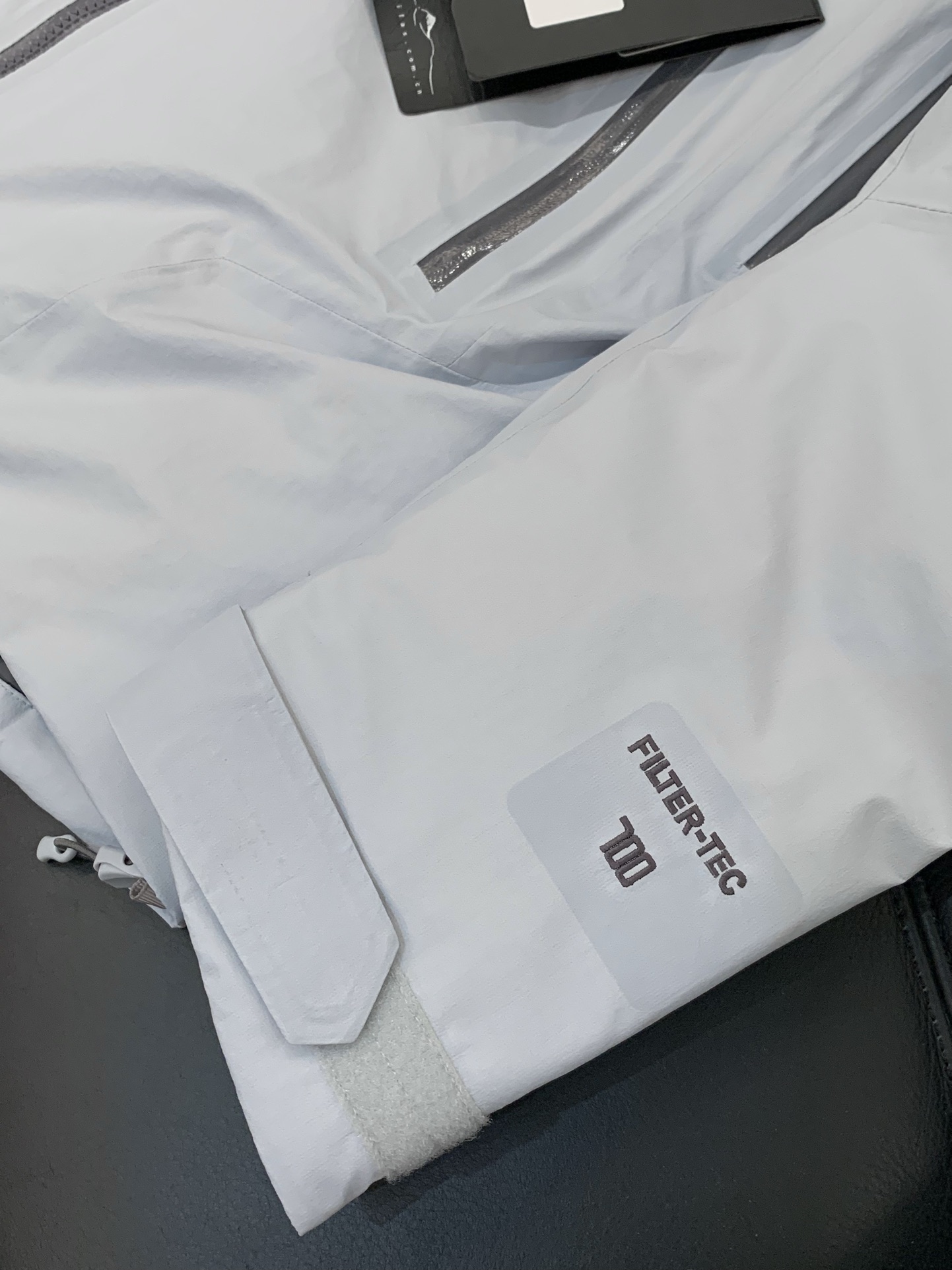 ，KAILAS 凯乐石，2025冬季新款，时尚休闲连帽羽绒服，专柜同步有售，原单狠货，顶级刺绣🪡➕印花工