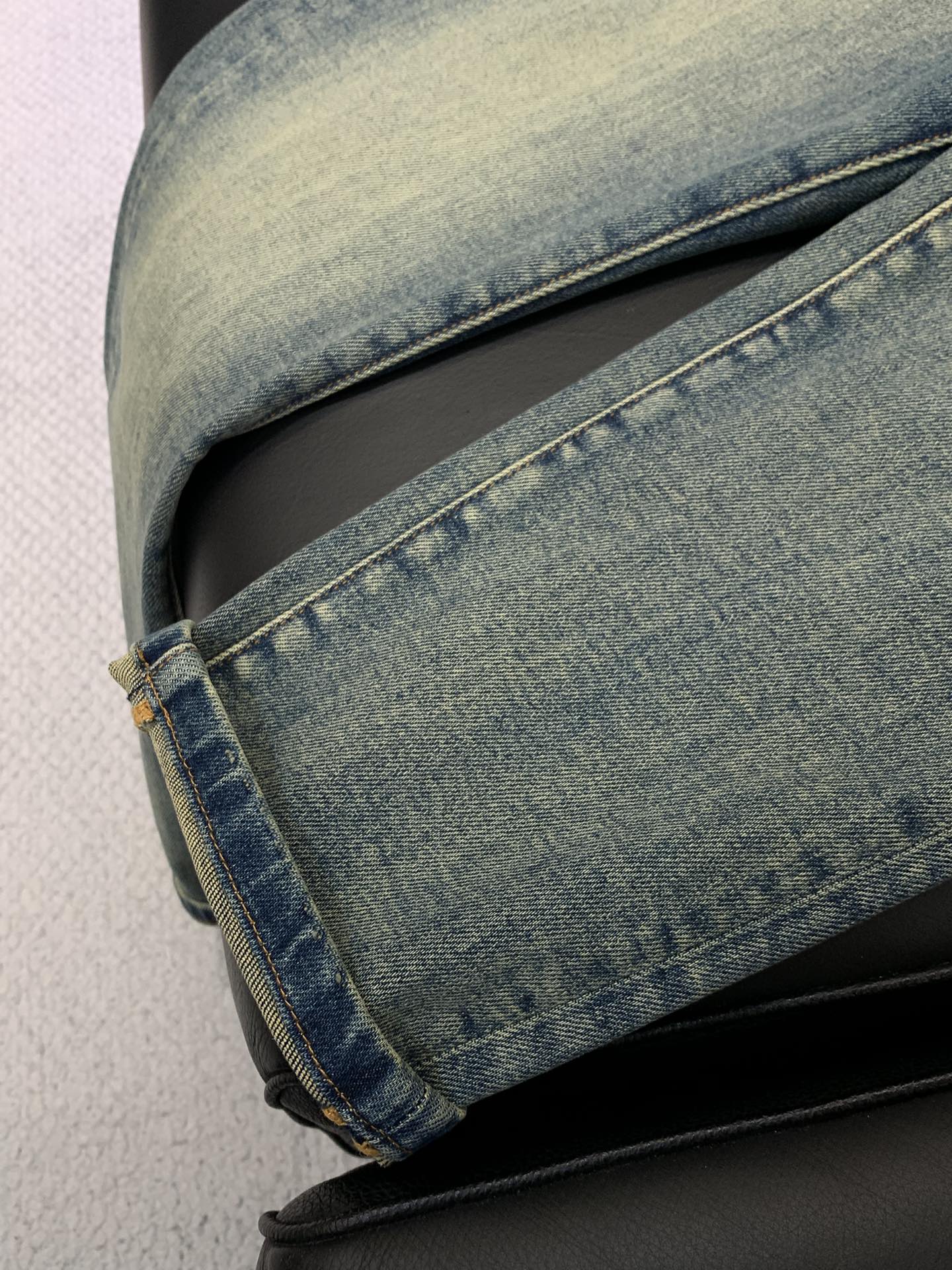 ，GUCCI 古驰，2025秋季最新品，专柜同步有售，原单狠货，水洗休闲牛仔裤，进口原版水洗弹力面料，舒