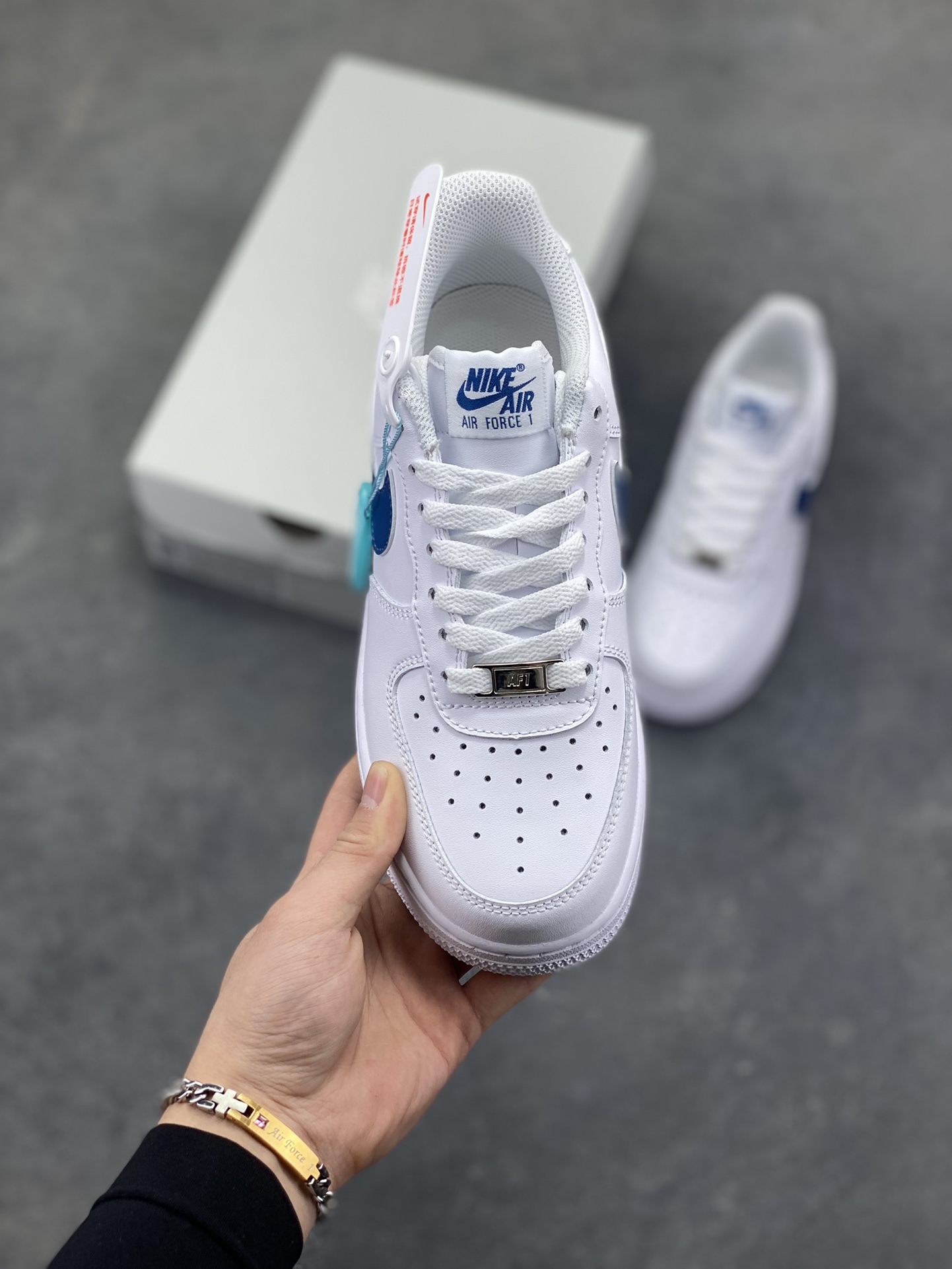 图片[2]-NIke Air Force 1 ‘07 Low 空军一号低帮 运动鞋 休闲鞋 折边针车 工艺难度大 原楦头原纸板 原装鞋盒 定制五金配件 内置全掌气垫 原厂鞋底 货号：FJ4146-123 尺码：36 36.5 37.5 38 38.5 39 40 40.5 41 42 42.5 43 44 44.5 45-选品中心