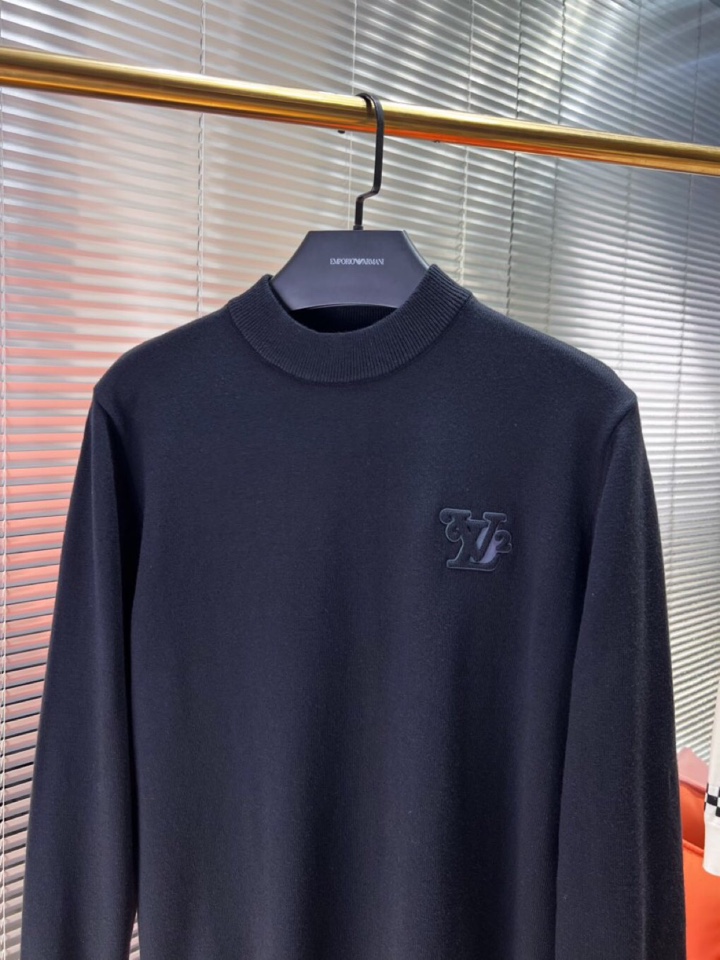 Louis Vuitton 路易威登 LV2025秋冬新品圆领毛衣，本品演绎当代极简主义，采用69%羊毛