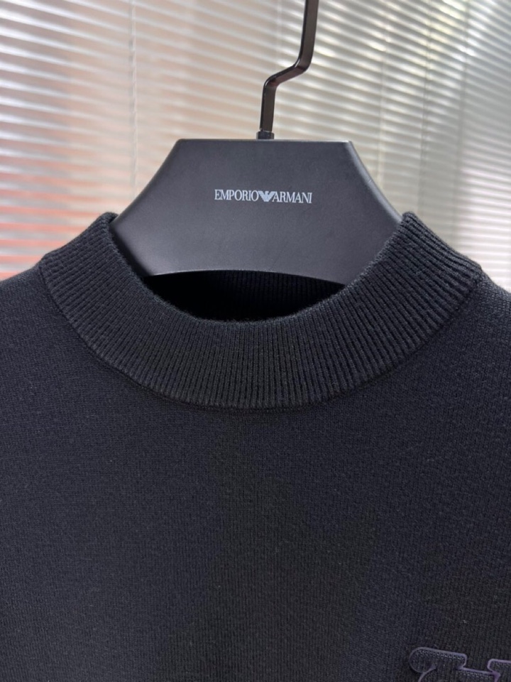 Louis Vuitton 路易威登 LV2025秋冬新品圆领毛衣，本品演绎当代极简主义，采用69%羊毛