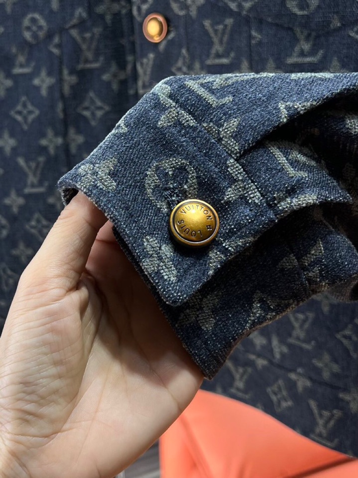 Louis Vuitton 路易威登Louis Vuitton 路易威登 LV 驴牌2025秋冬潮牌牛仔